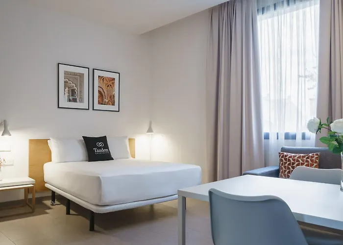 Tandem Torre De La Calahorra 公寓